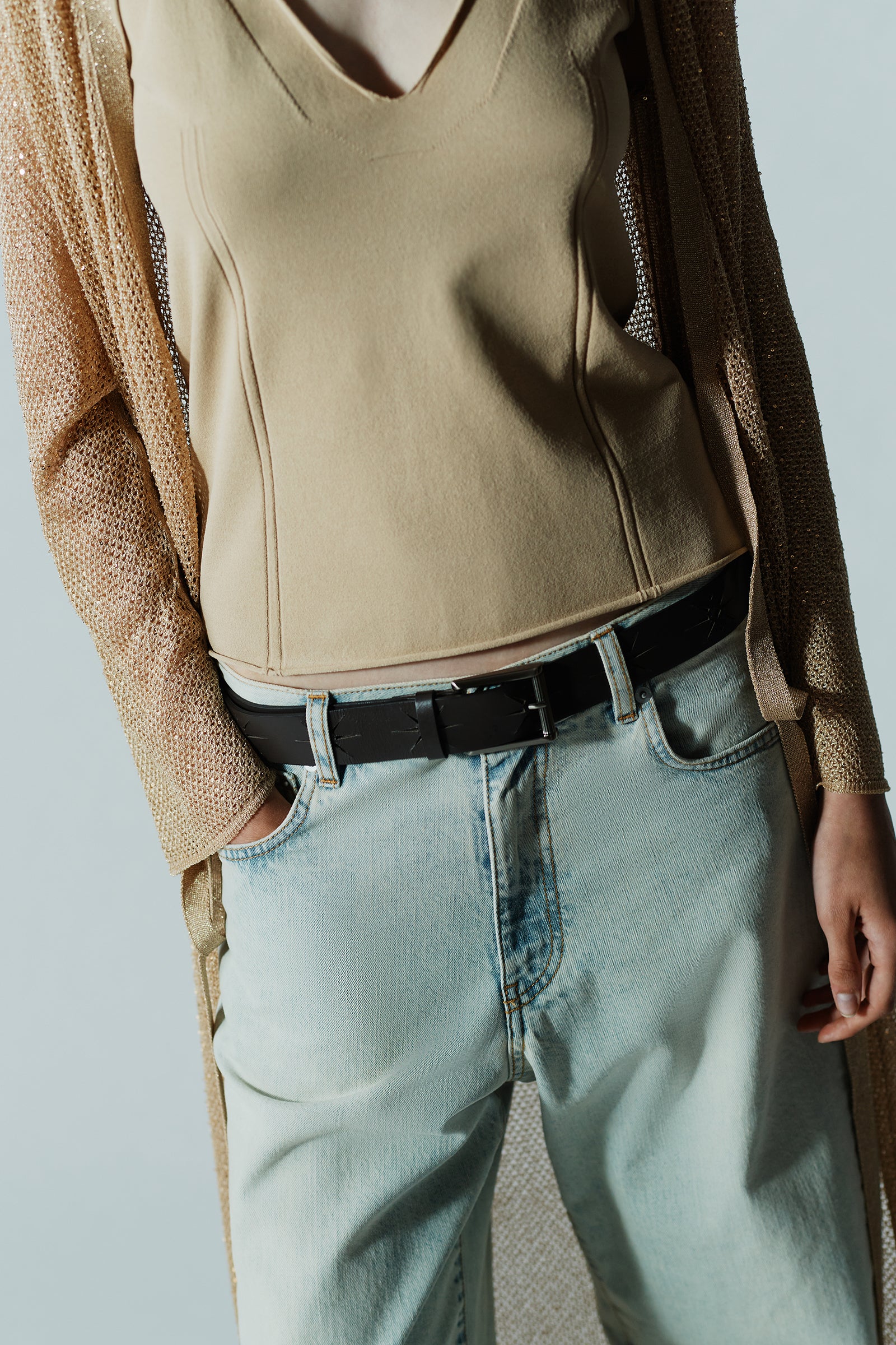 ERGONOMIC DETAILS TANK TOP