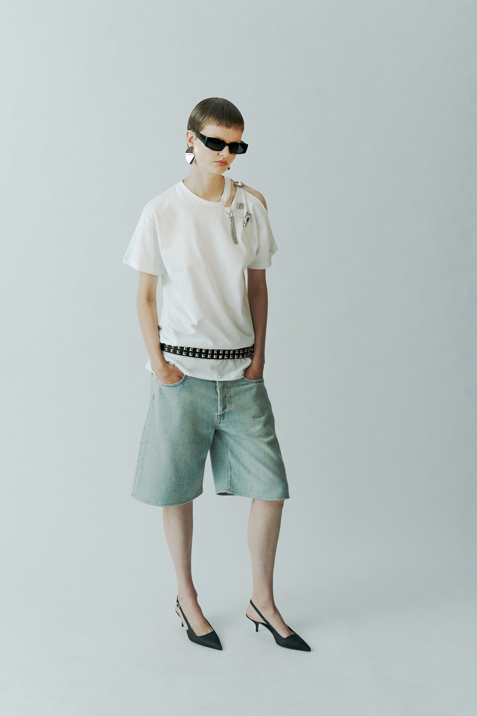 DENIM FIVE POCKET BERMUDA SHORTS