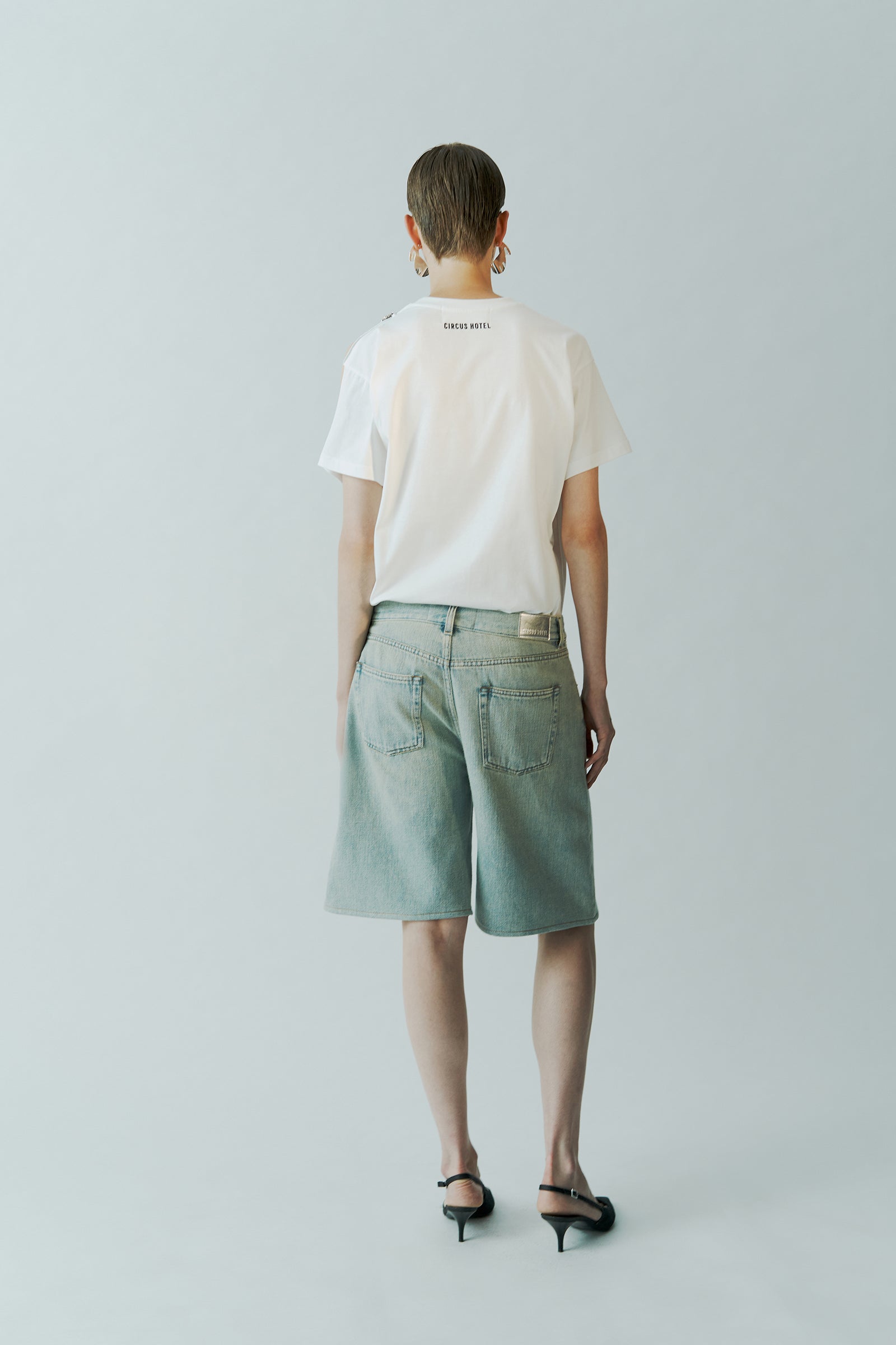 DENIM FIVE POCKET BERMUDA SHORTS