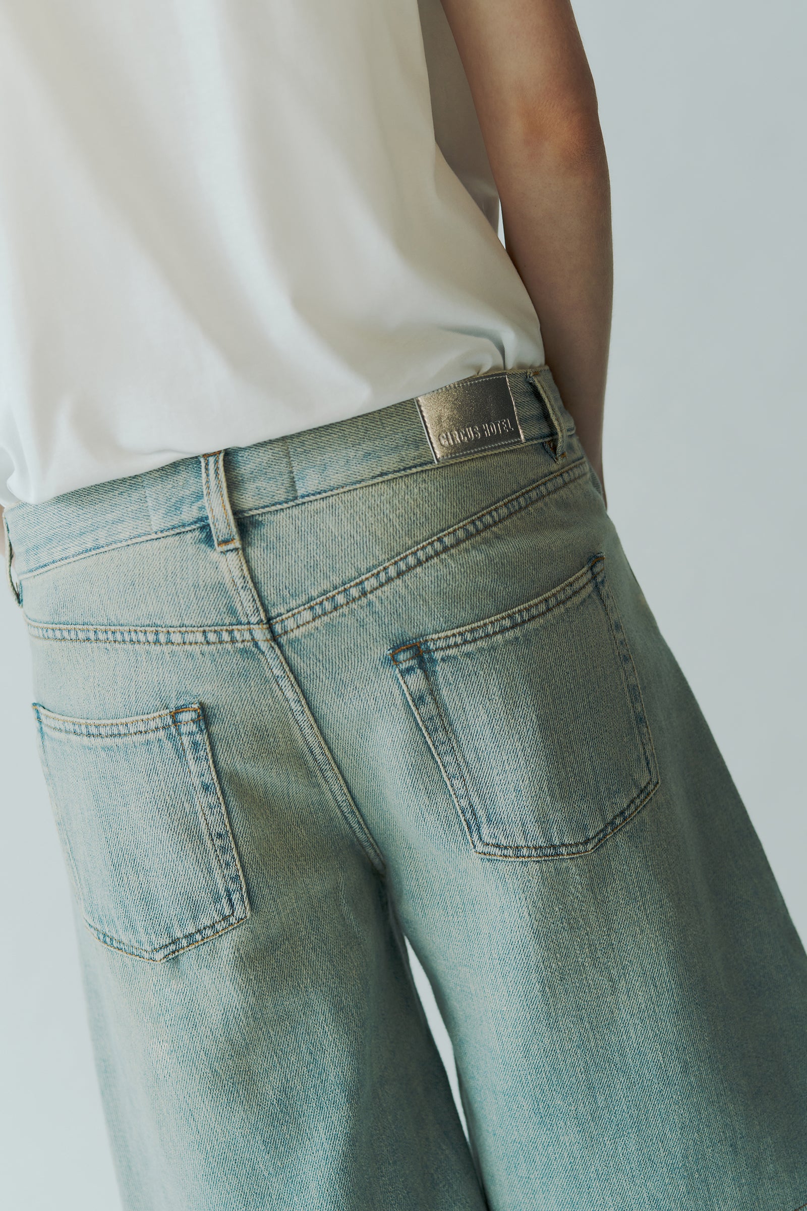 DENIM FIVE POCKET BERMUDA SHORTS