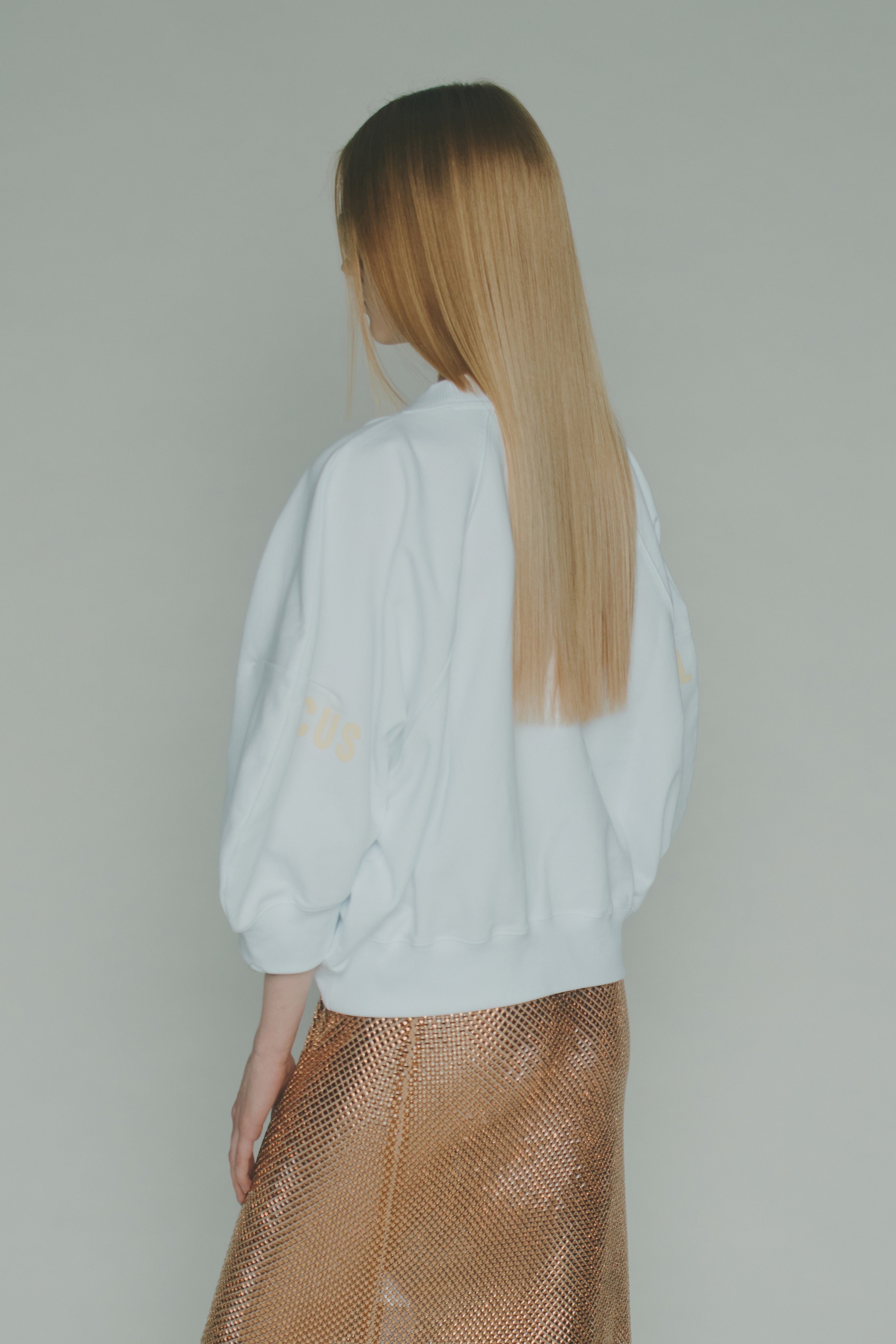 OVERSIZED LOGO SWEATSHIRT