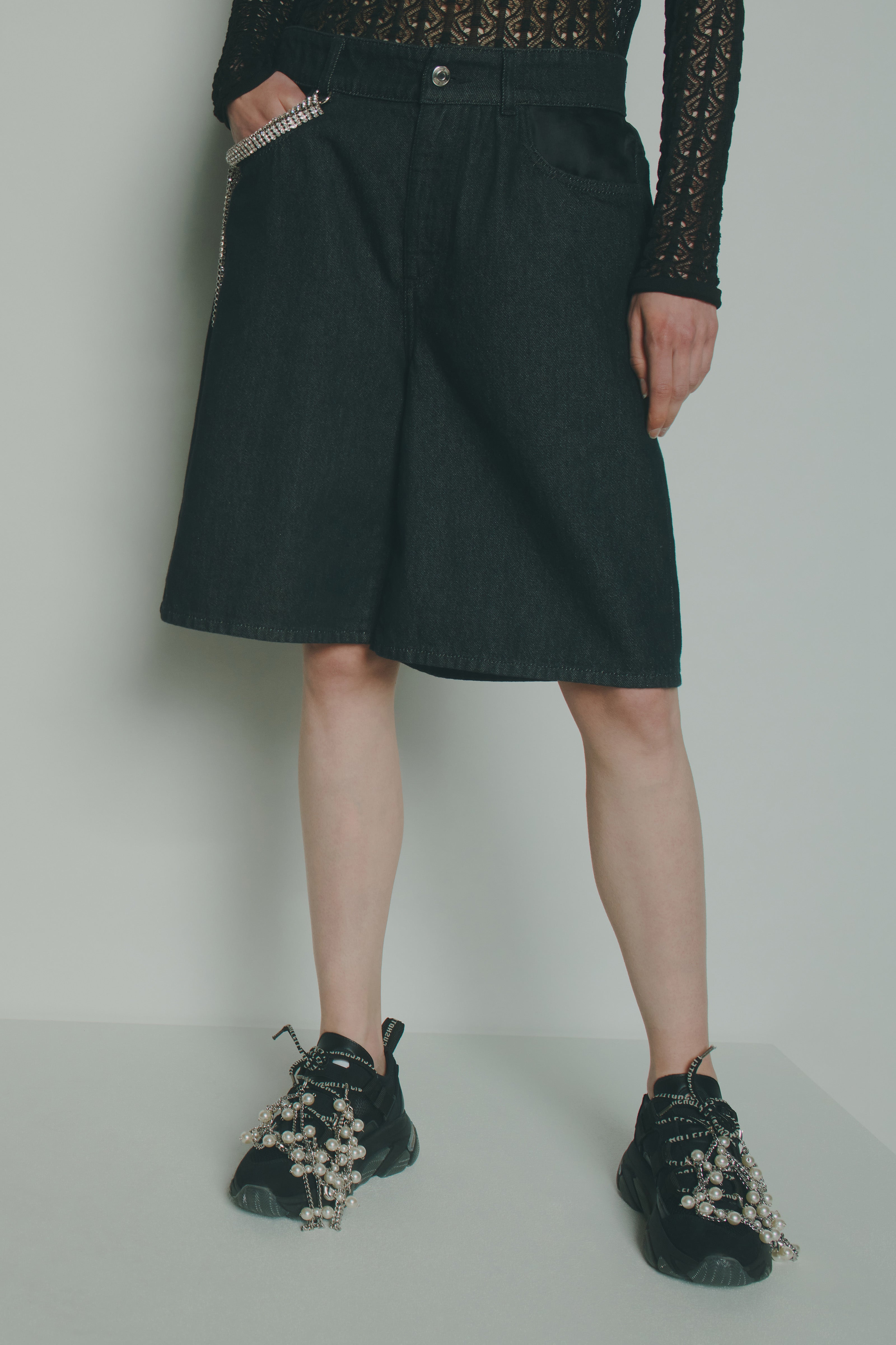 DENIM ORGANZA STRASS BERMUDA SHORTS