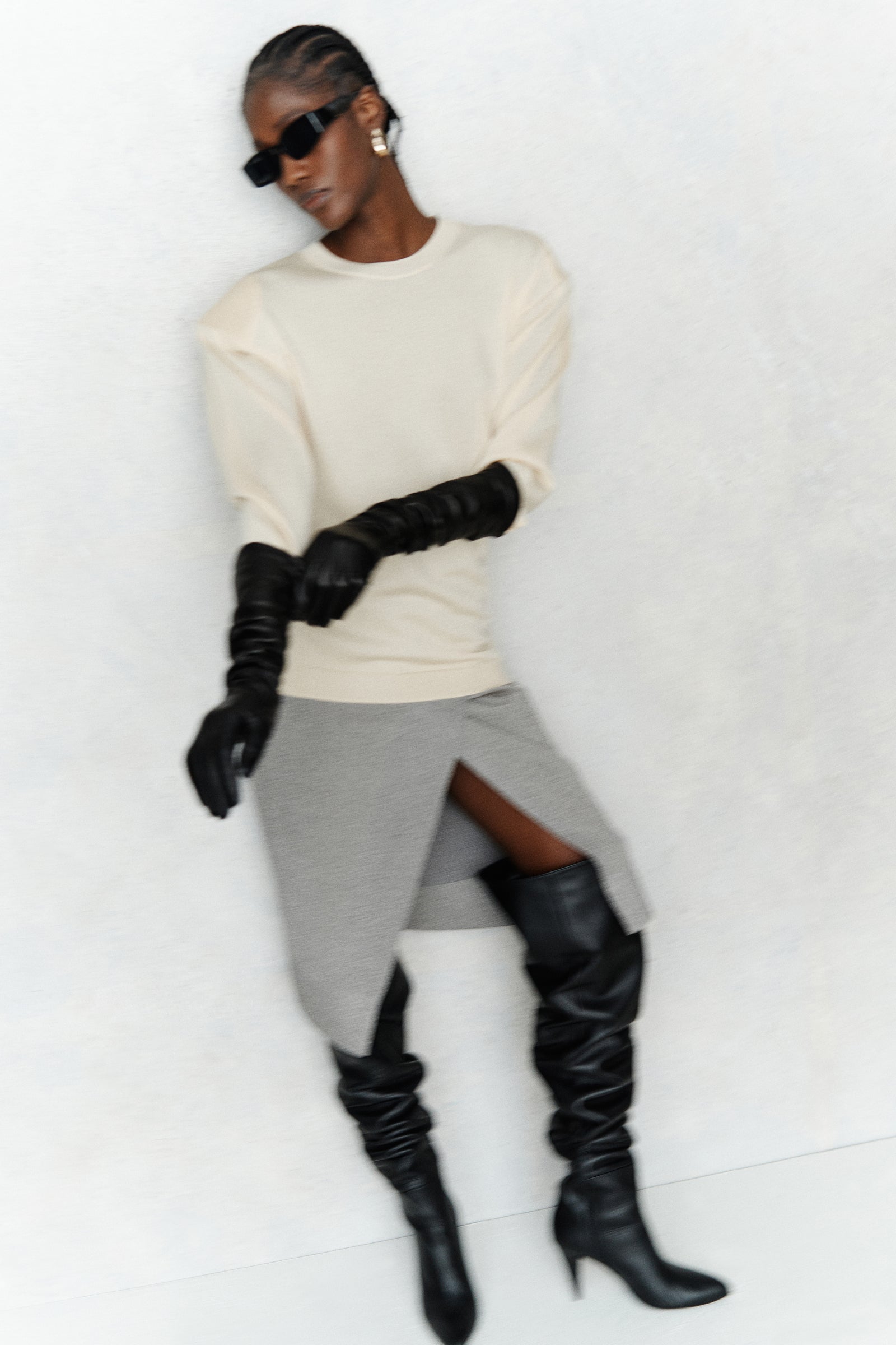 SWEATER