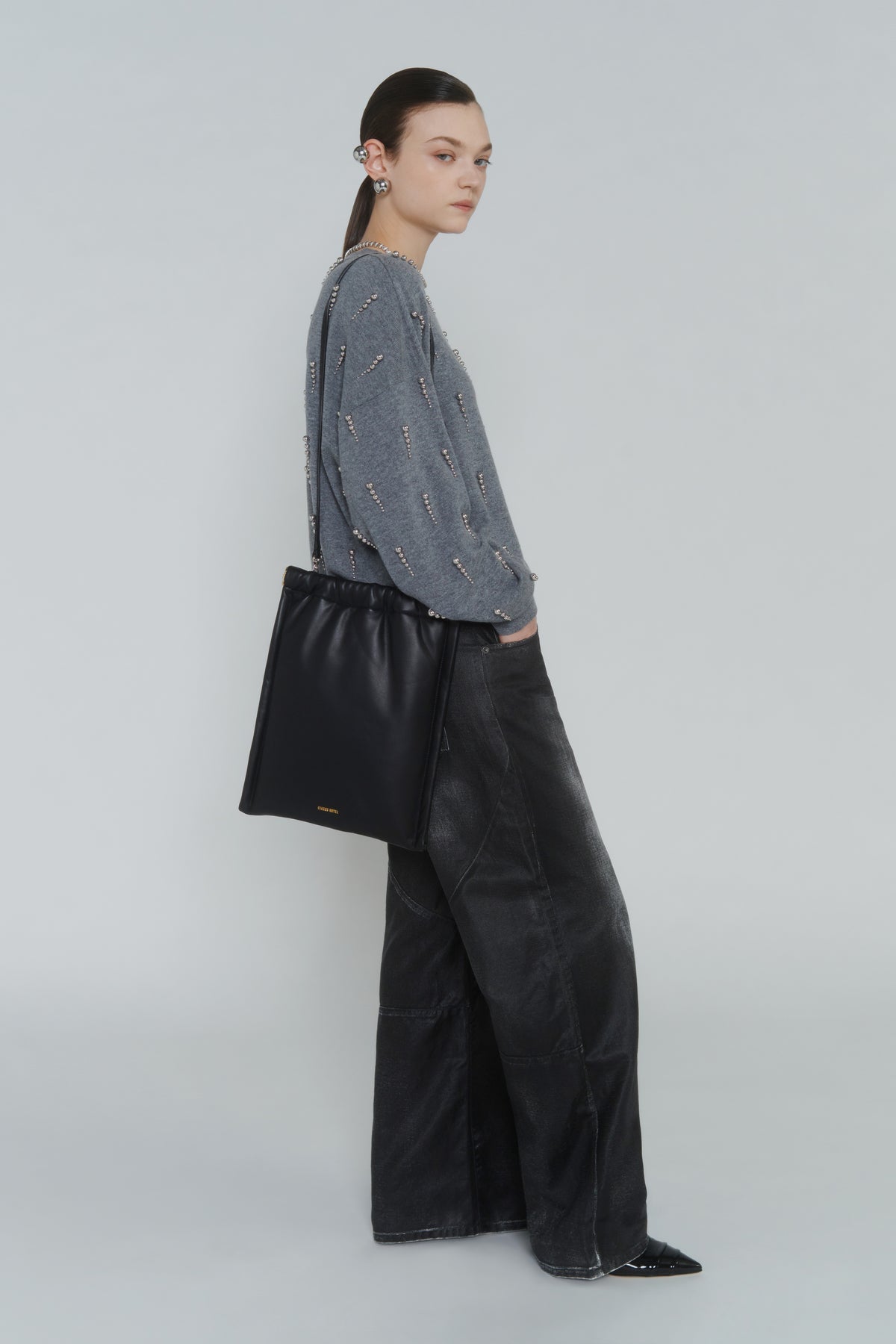 JEANS-EFFETTO-PELLE-SPALMATO