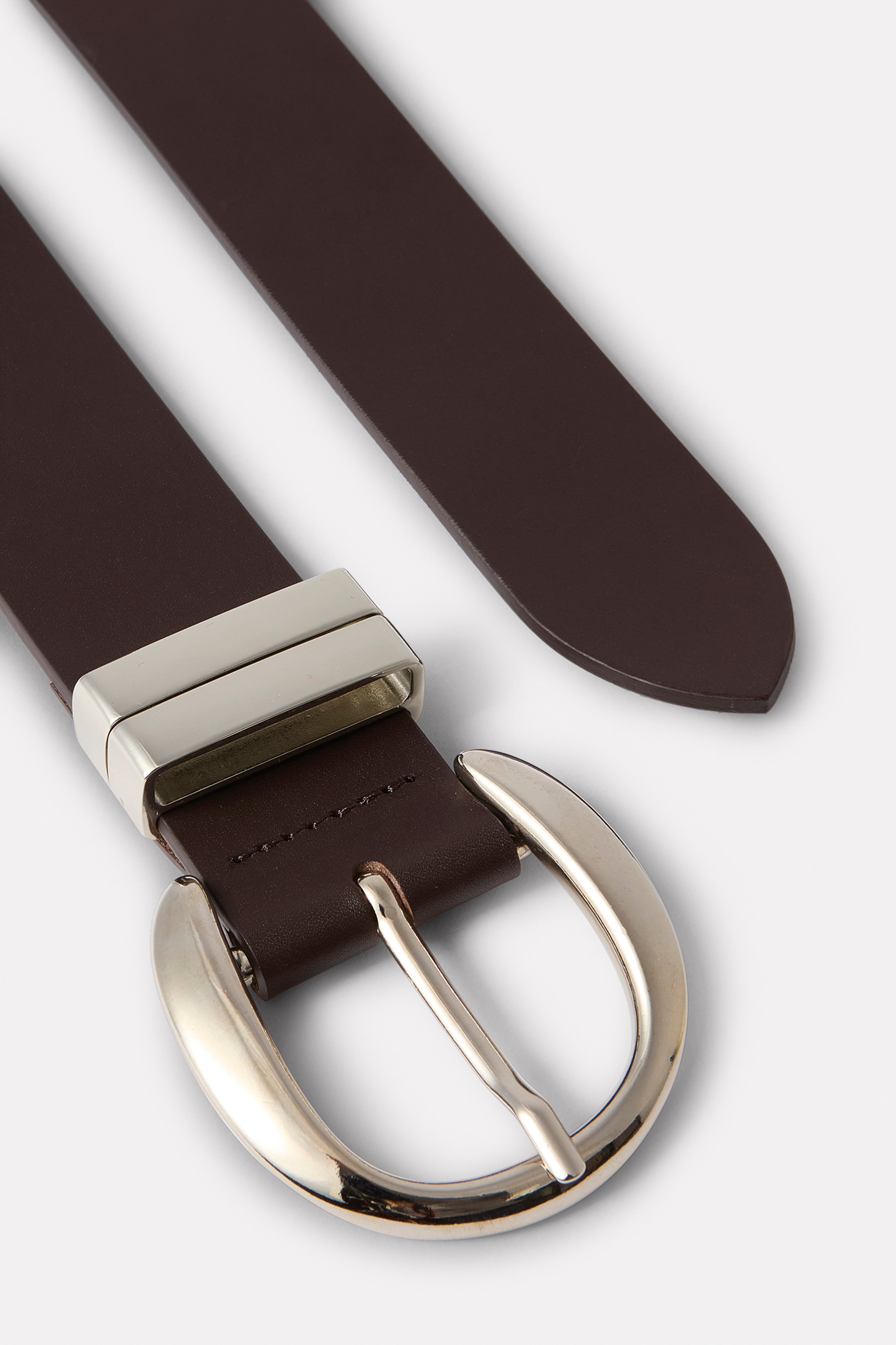 LEATHER BELT WITH GOLD BUCKLE