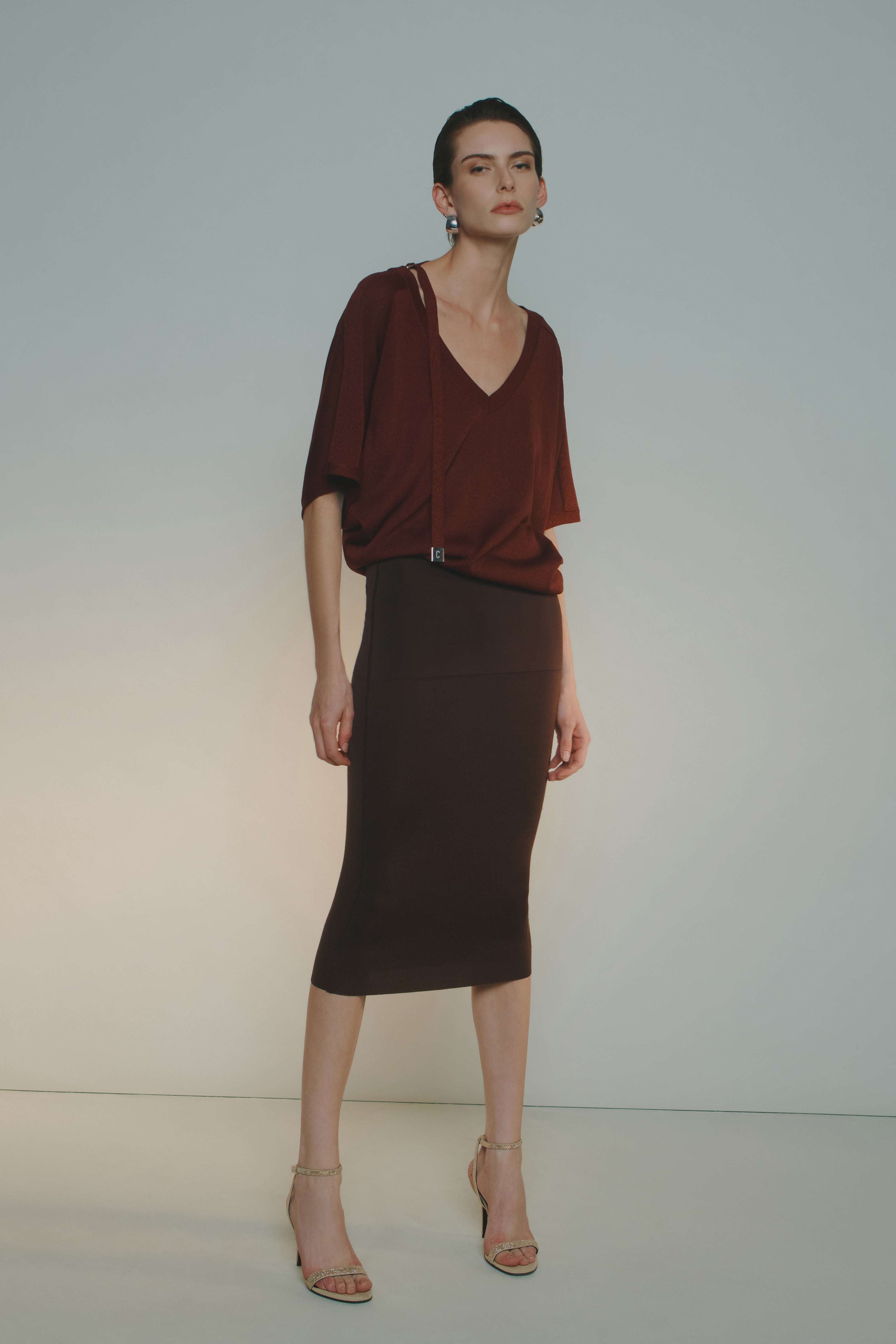 LAMÉ V-NECK SWEATER