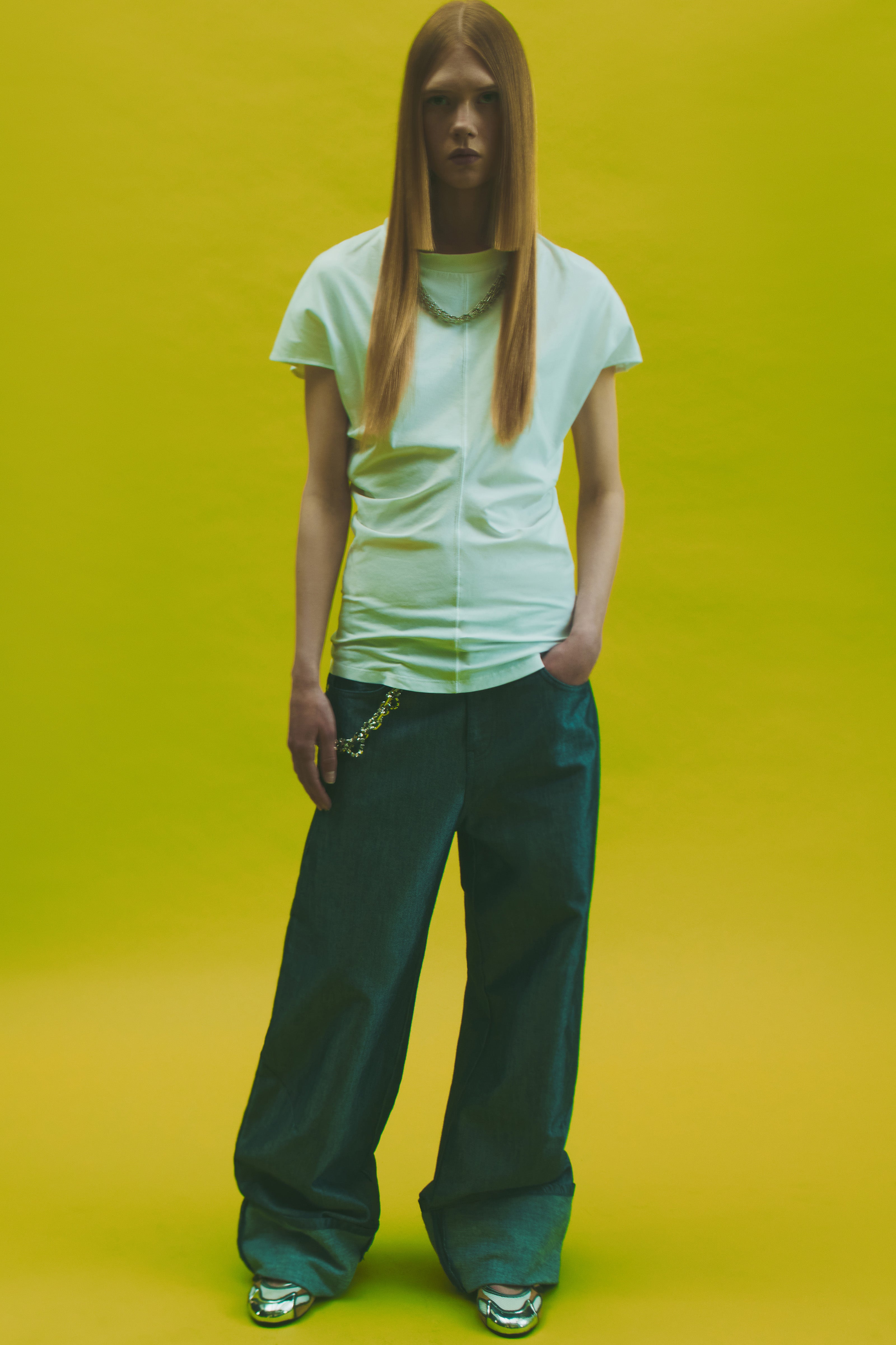 JEWELLED NECKLACE T-SHIRT