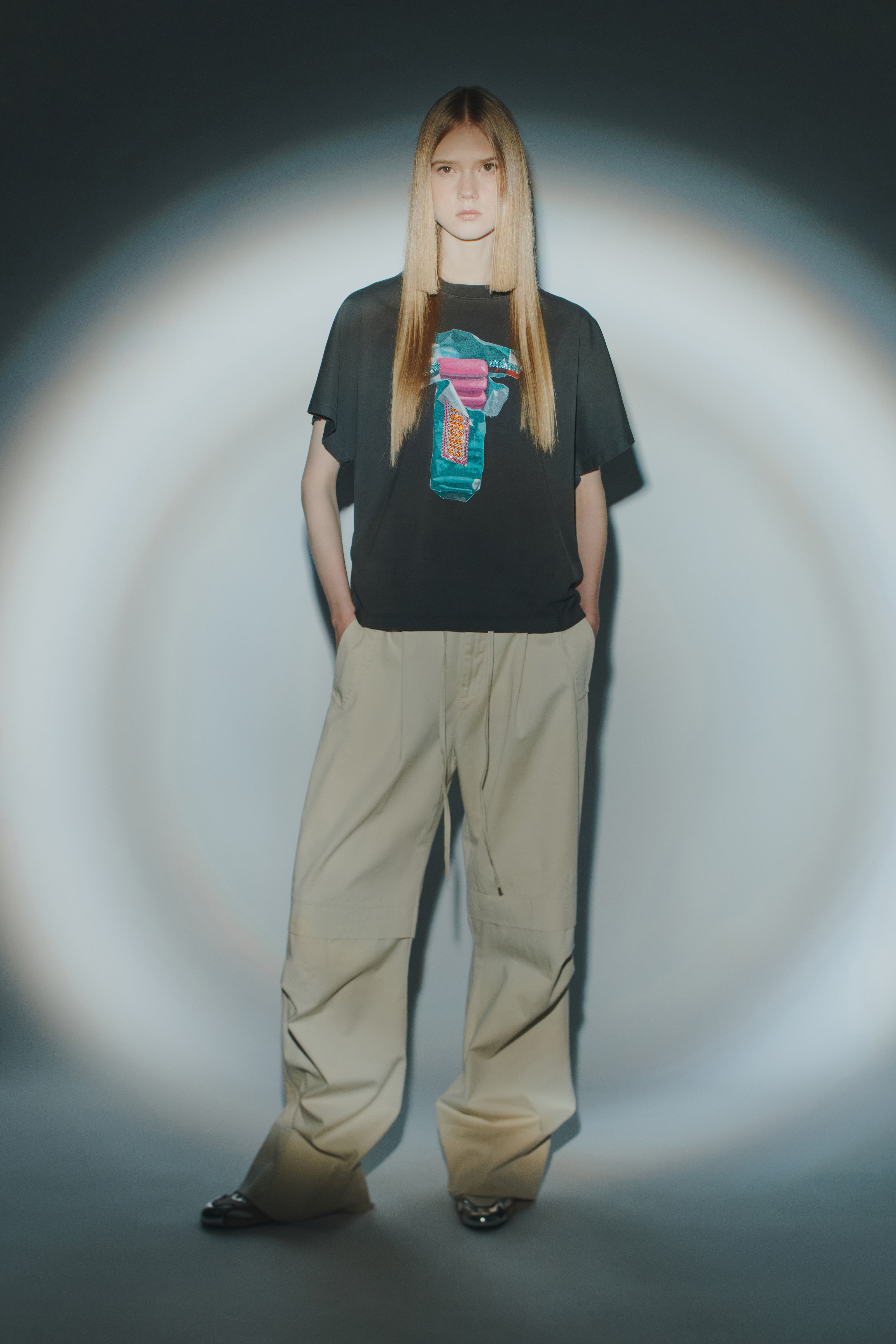 CHEWING GUM PRINT STRASS T-SHIRT