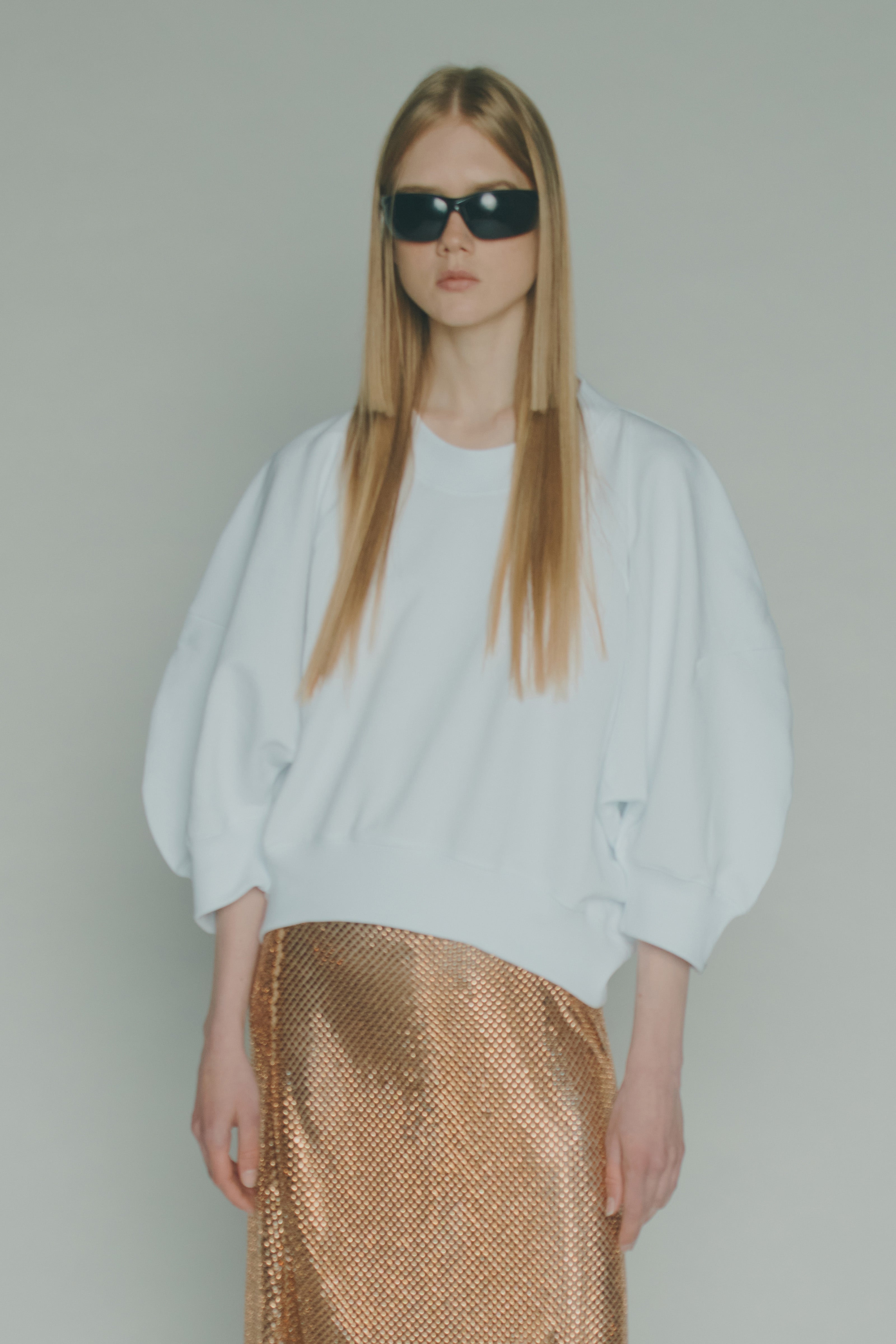 OVERSIZED LOGO SWEATSHIRT