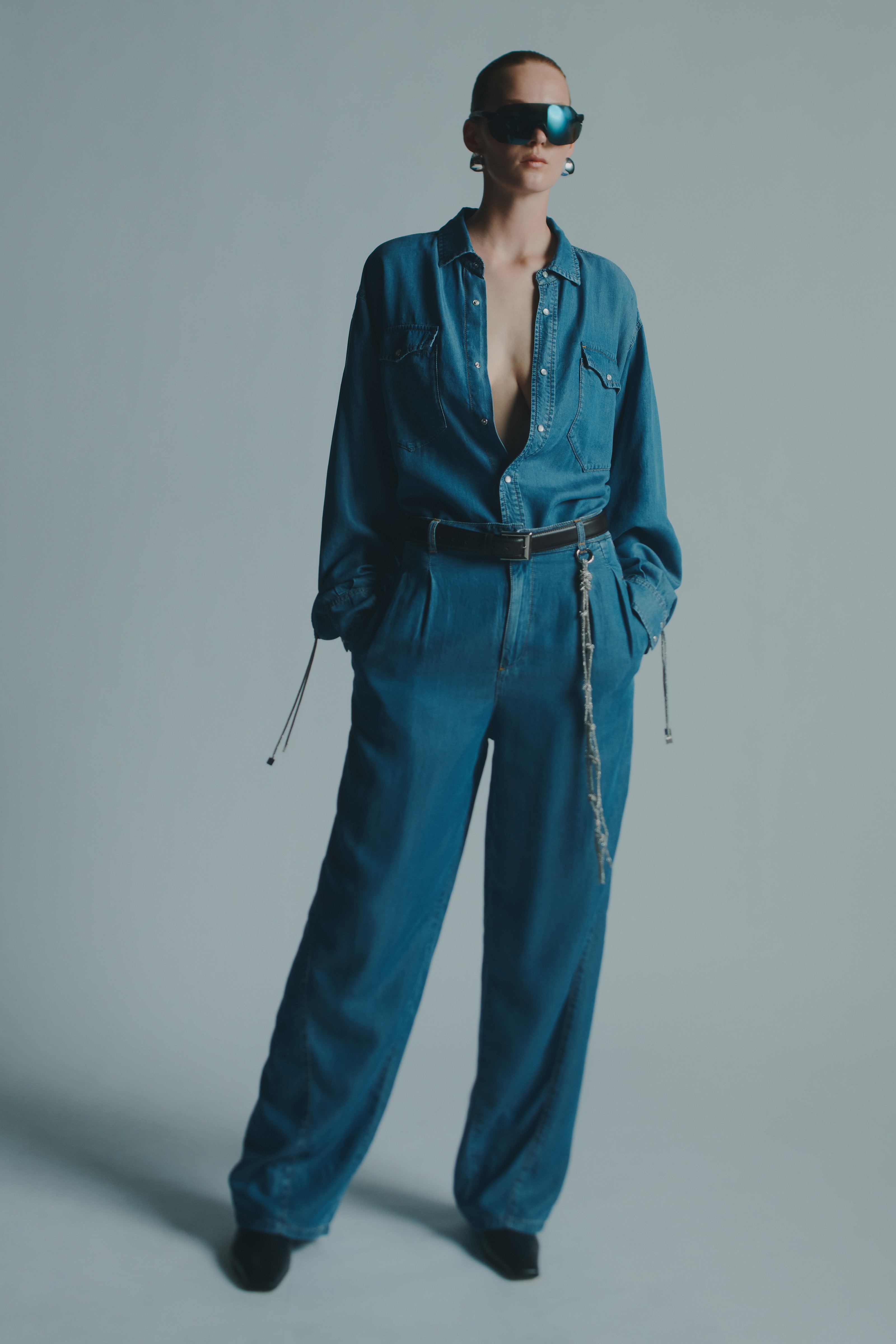 MAXI CHAMBRAY STRASS SHIRT