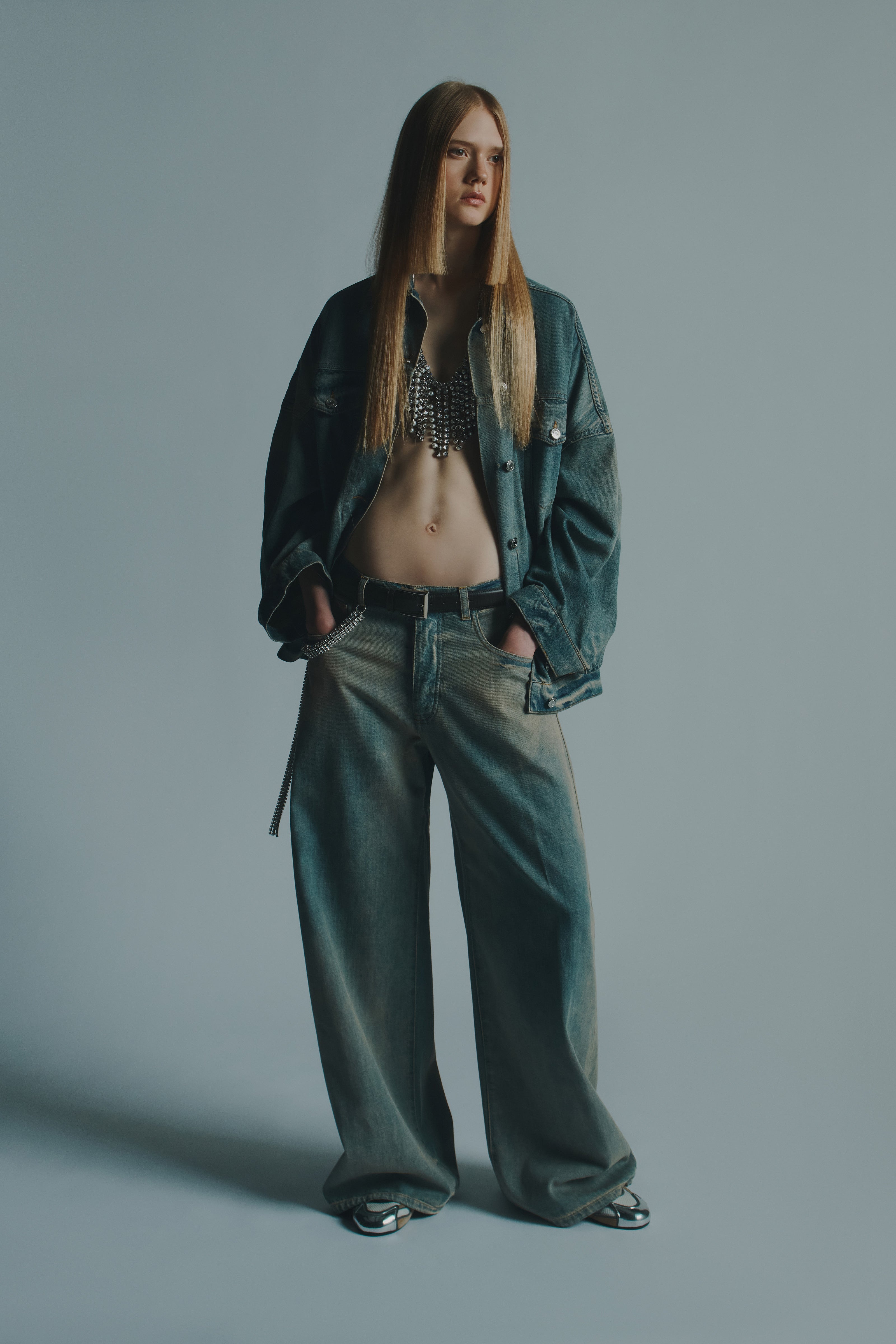 OVERSIZED DENIM JACKET