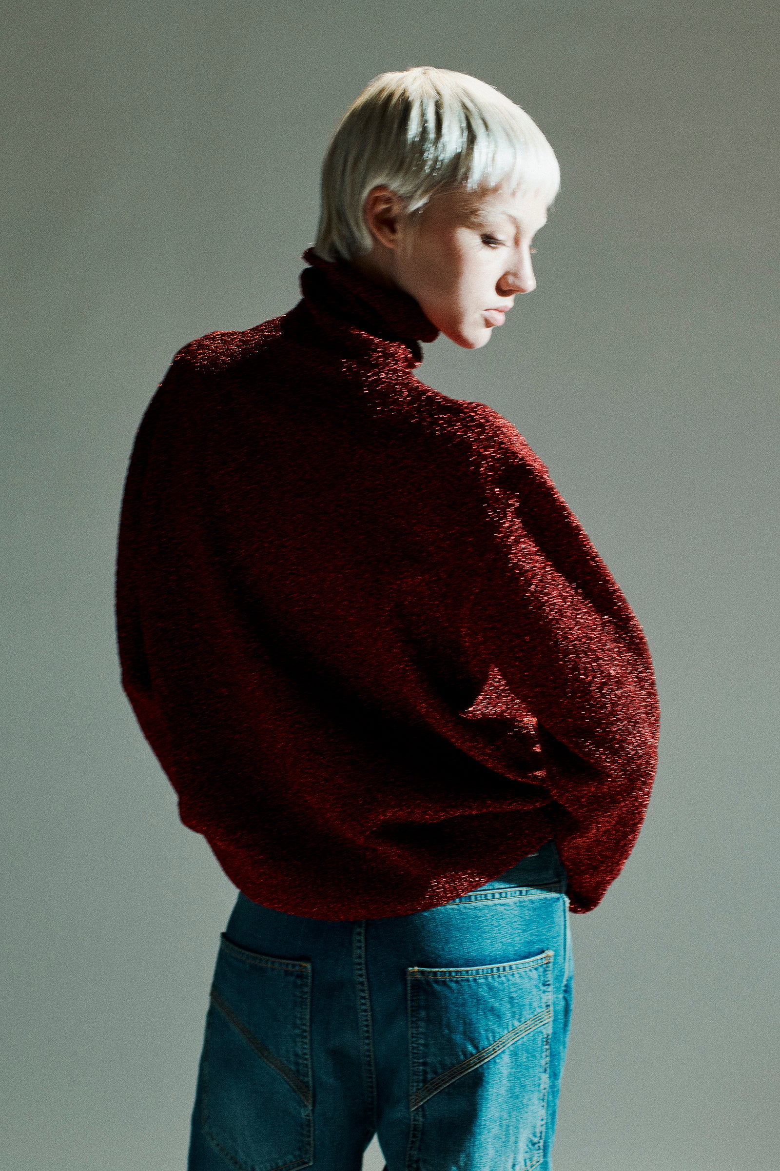 LAMÉ TURTLENECK SWEATER