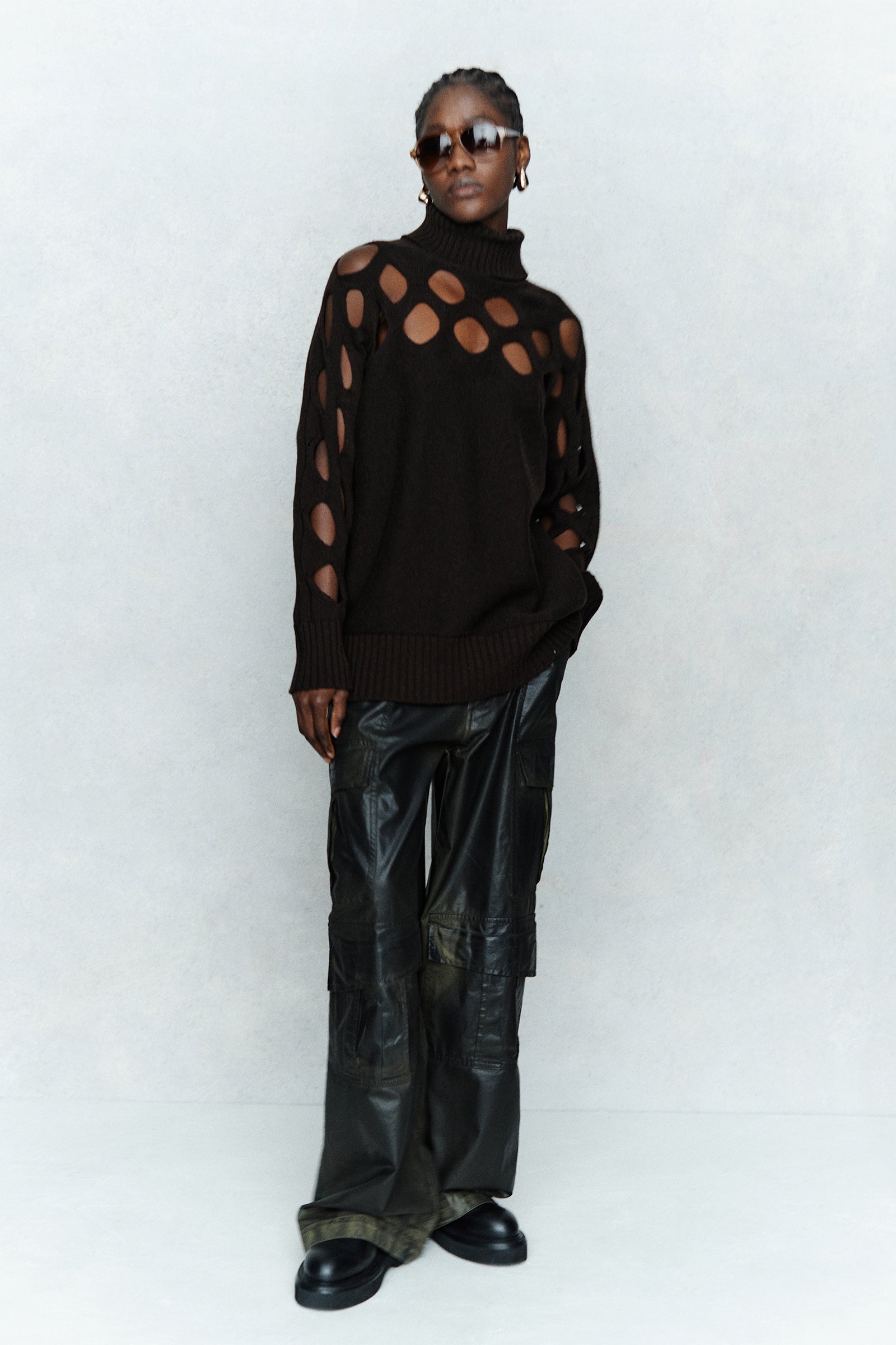 SWEATER