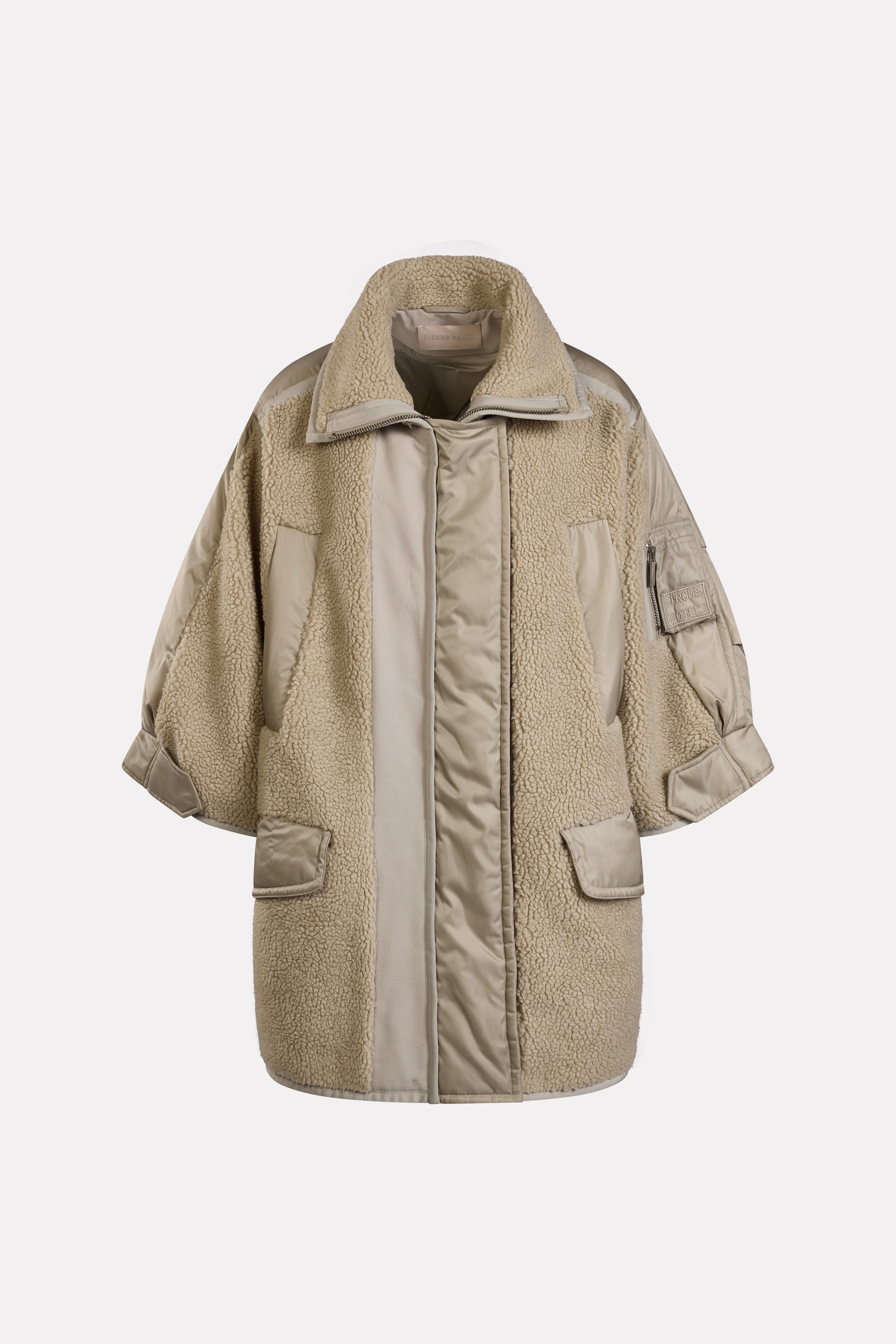 DOWN JACKET