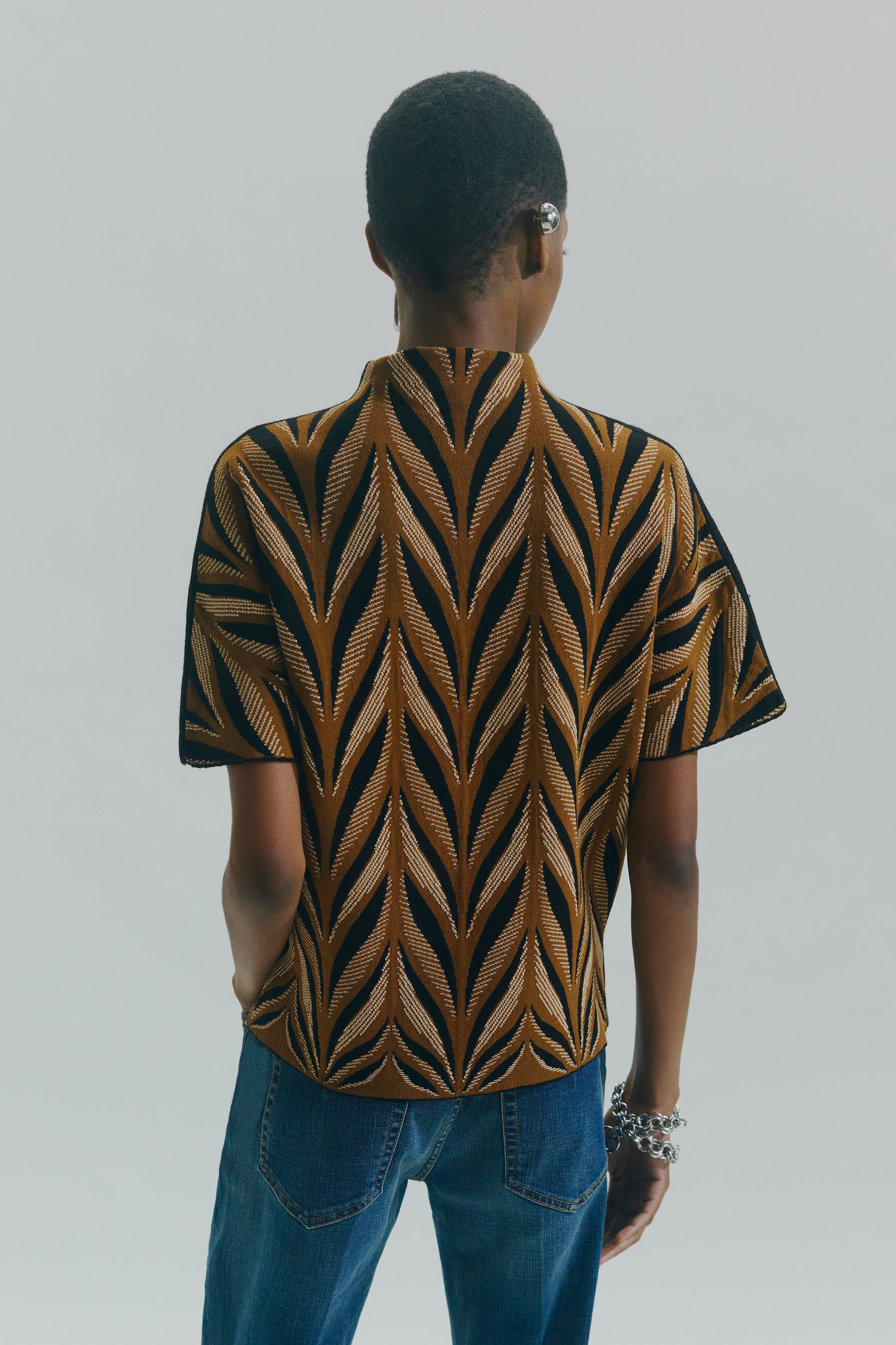 MAGLIA-JACQUARD-STRETCH
