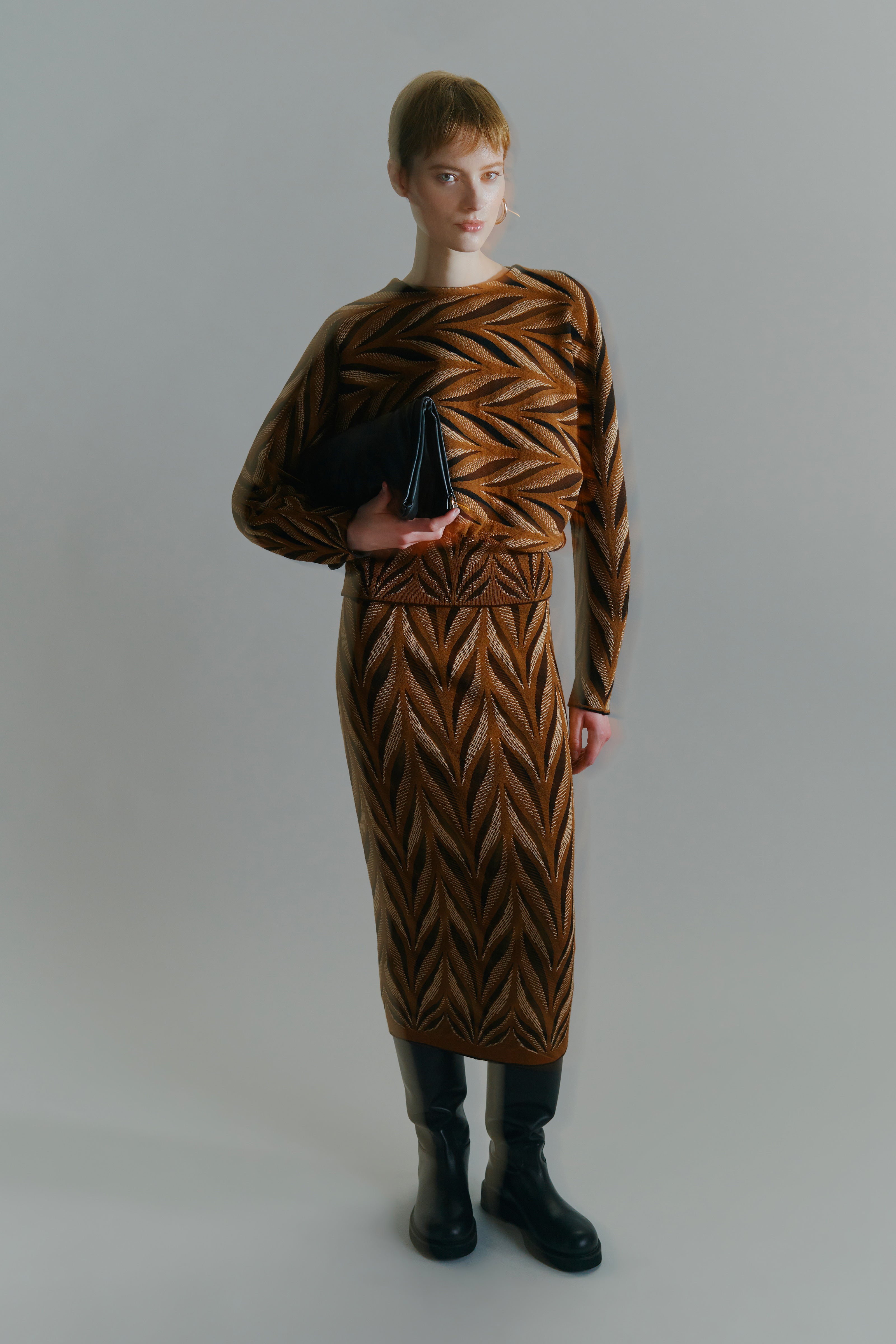 MAGLIA-BOXY-JACQUARD-STRETCH