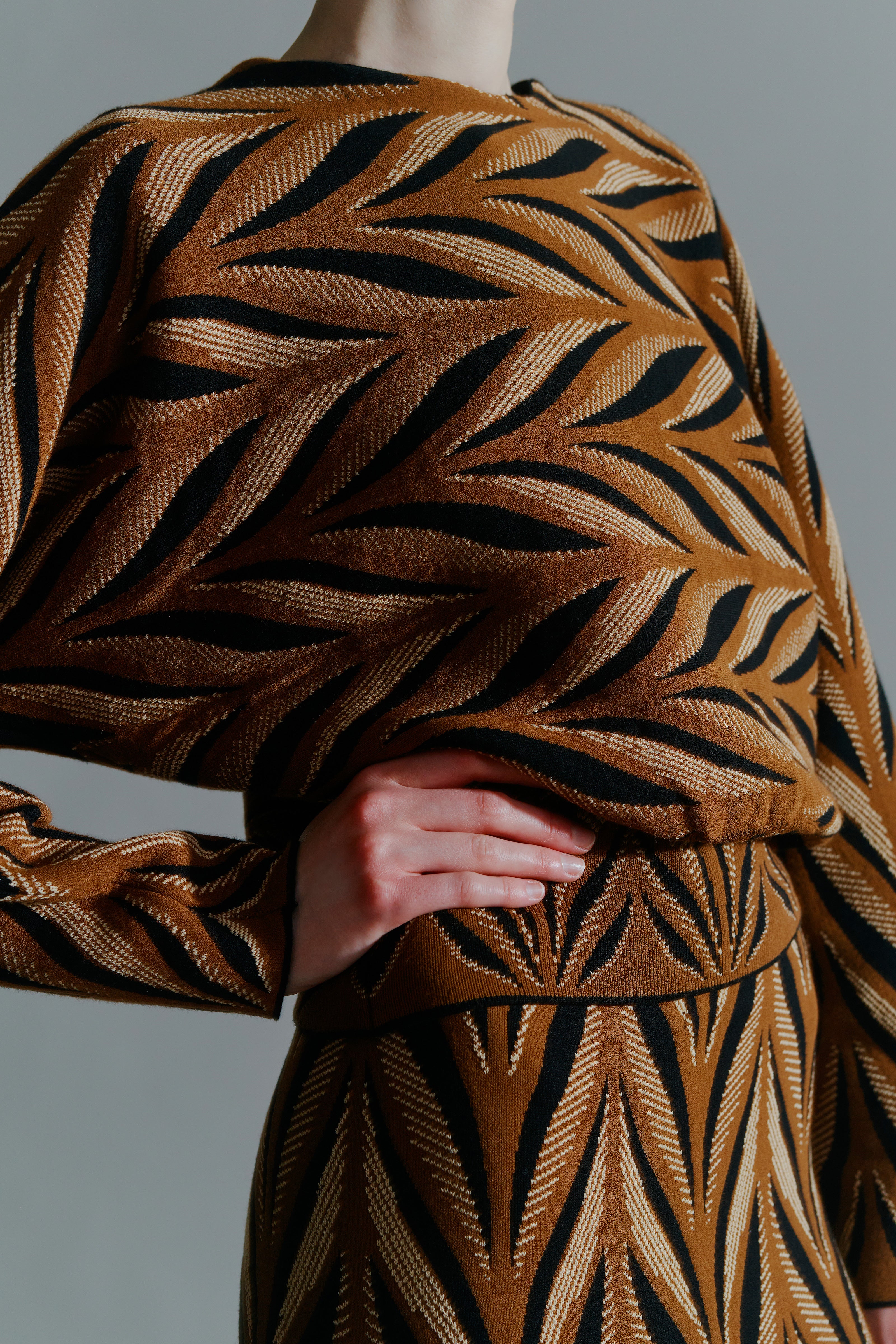 MAGLIA-BOXY-JACQUARD-STRETCH
