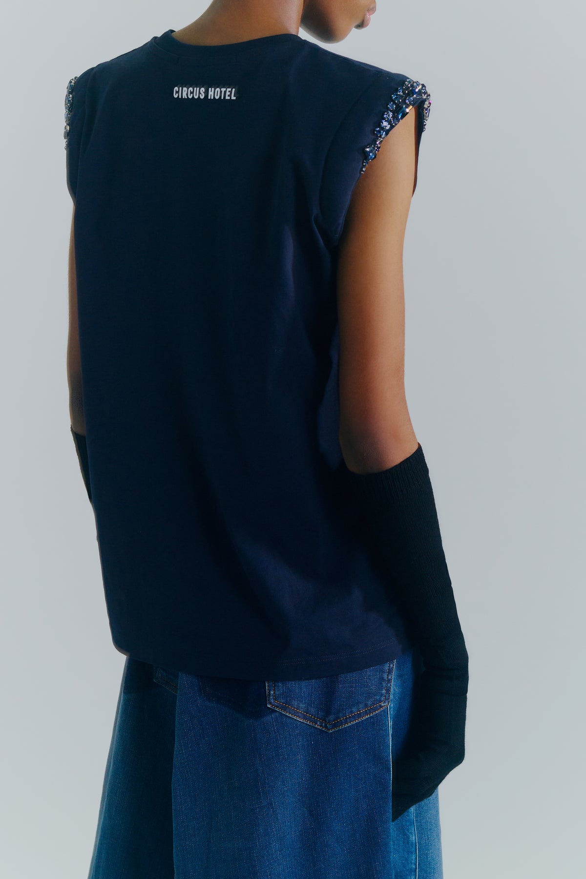 T-SHIRT-RICAMI-STRASS
