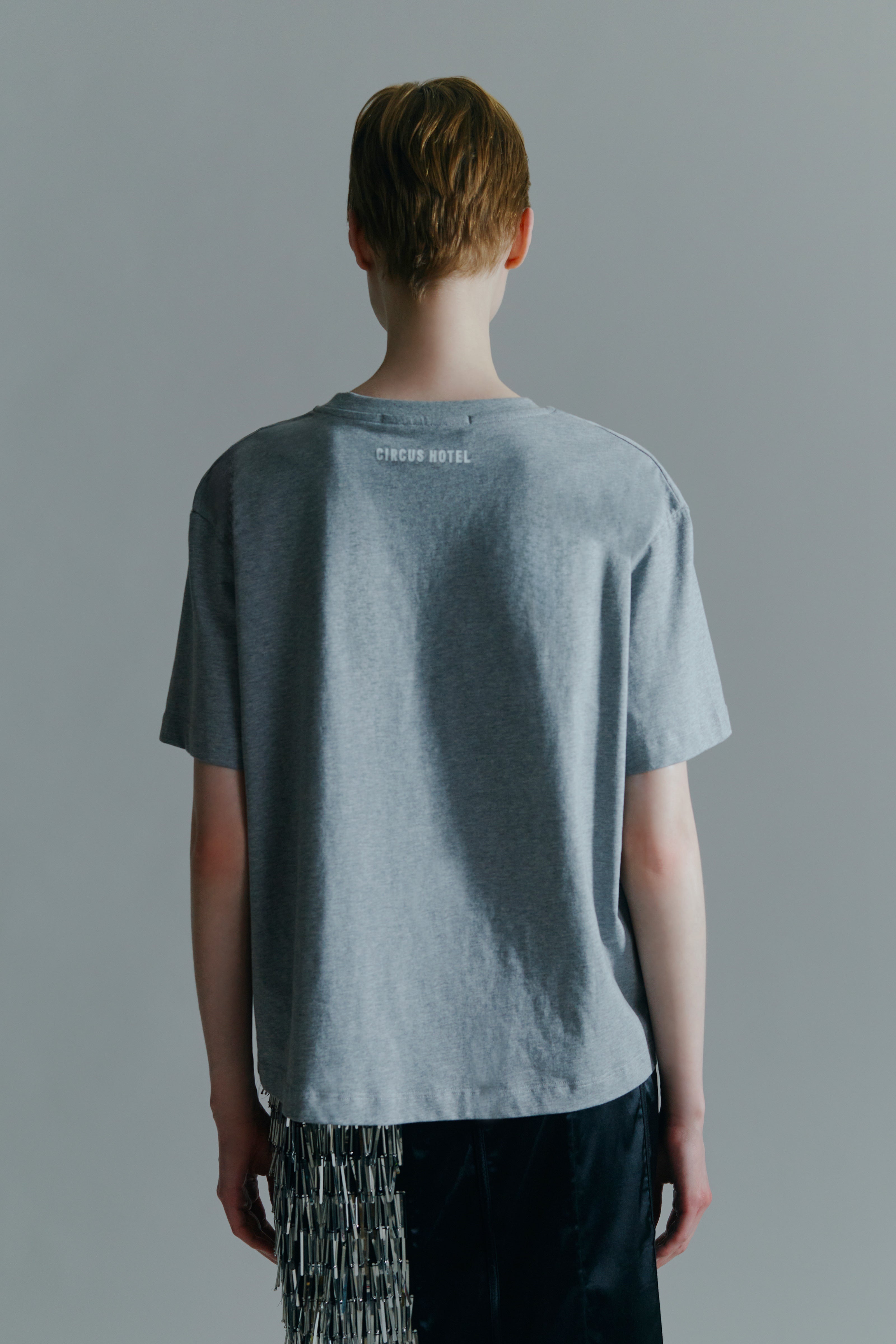 T-SHIRT-SPILLA-DECORATIVA